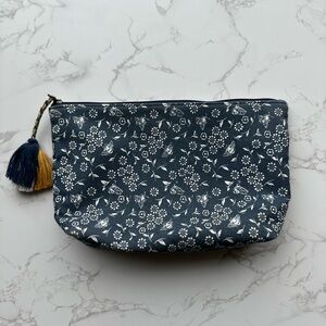 FATFACE Floral Patterned Navy Toiletry Bag